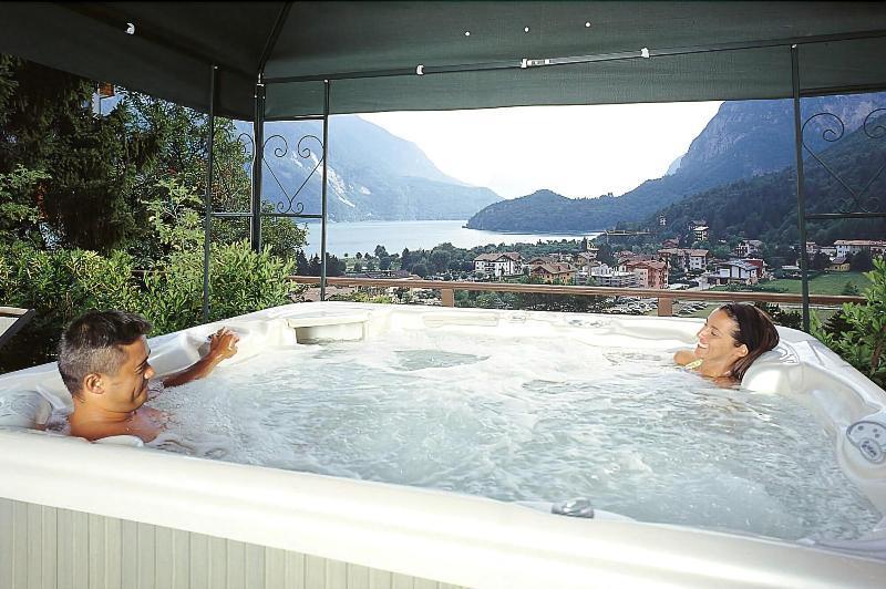 Hotel Olympia Molveno Exteriör bild